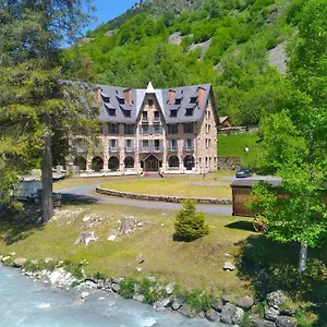 Vignemale 3* Gavarnie