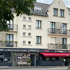Le Relais De La Place 2* Le Faou