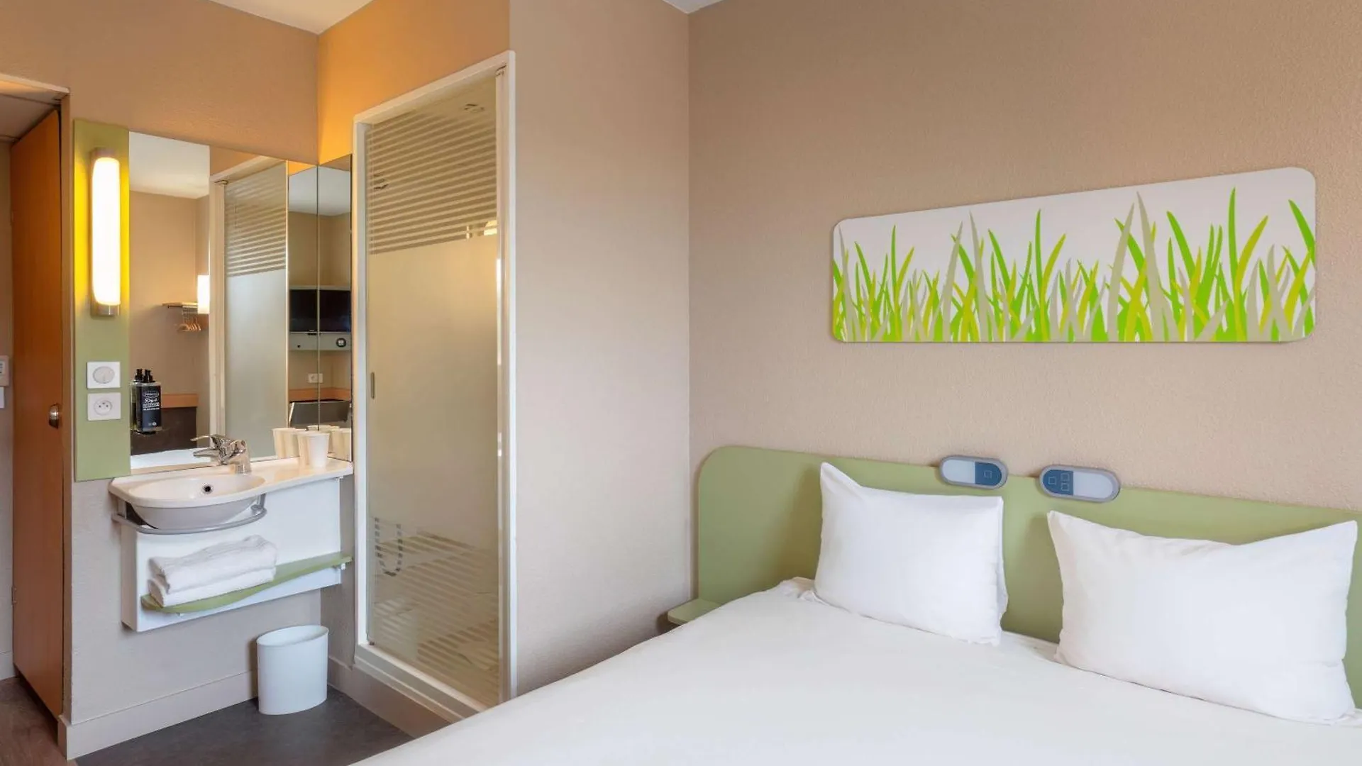 Ibis Budget Manosque Cadarache 2*,  France