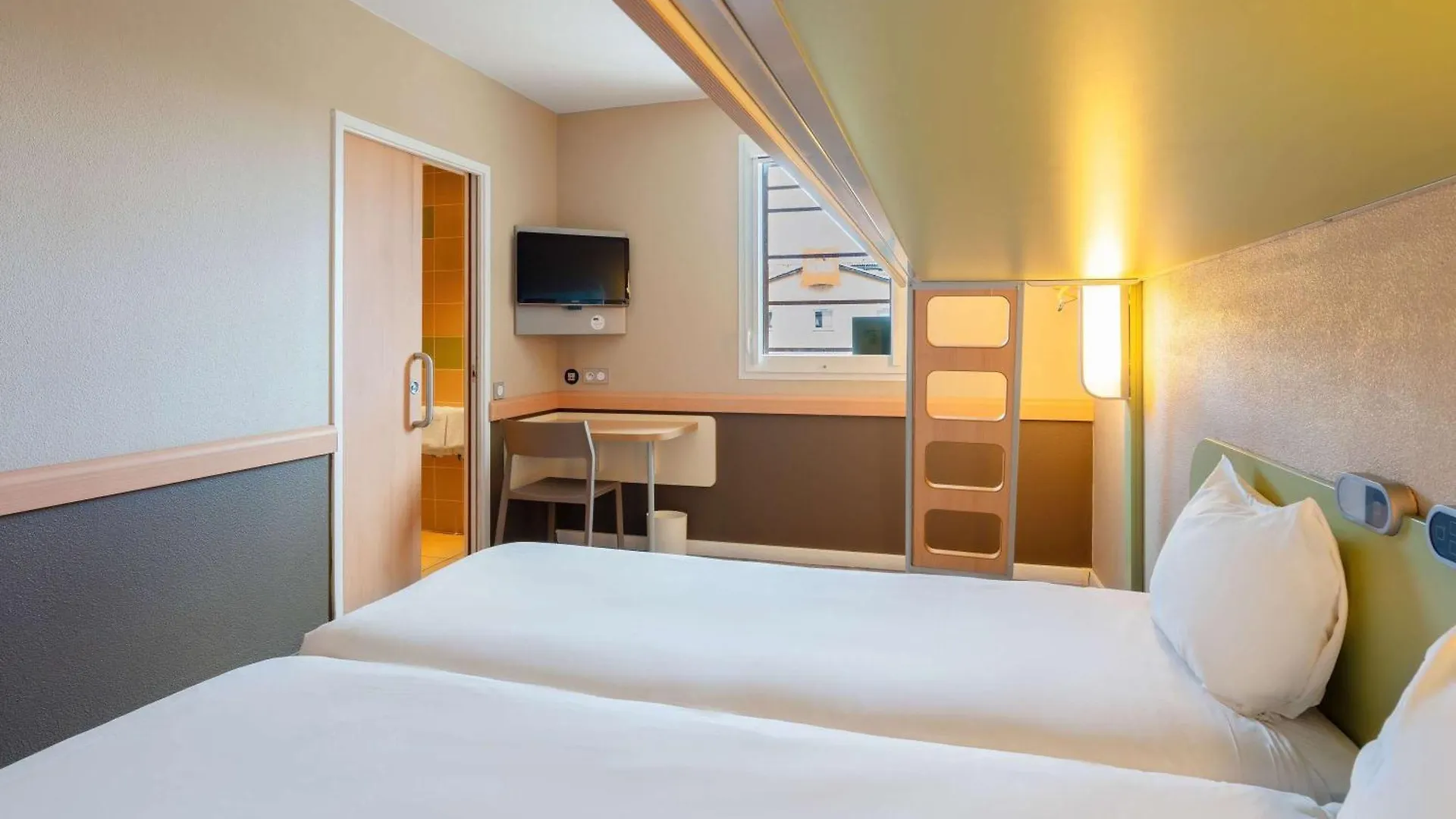 Ibis Budget Manosque Cadarache Hotel